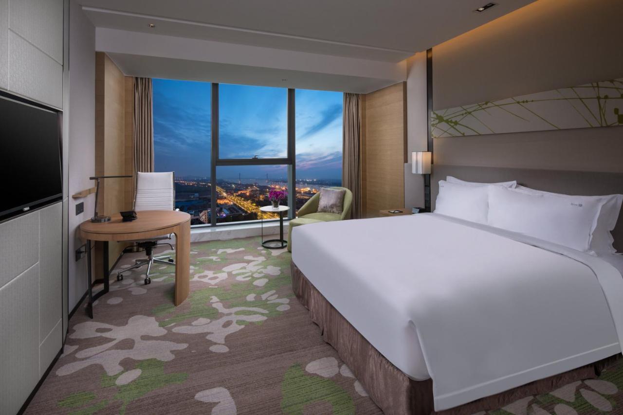 Holiday Inn Nanjing Harbour By Ihg Nanquim Exterior foto